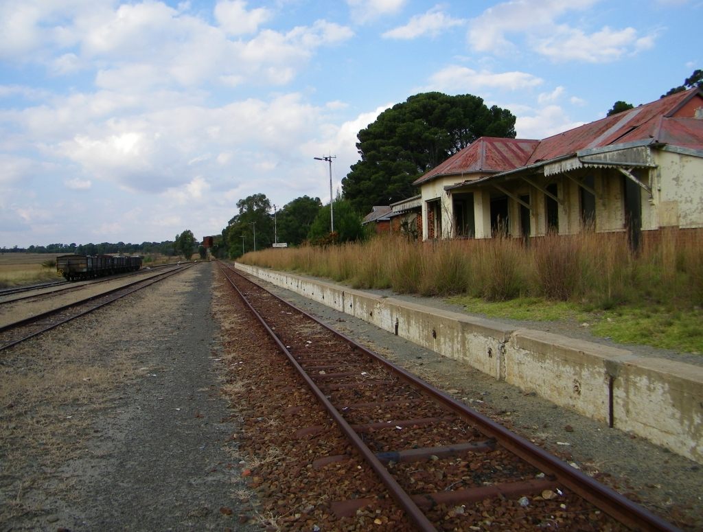 Petrus Steyn railway station